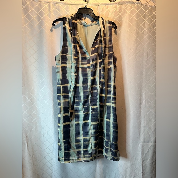 H&M Blue Black/Pale Green Printed Back Bow Tie Shift Dress Sz L - Picture 3 of 7